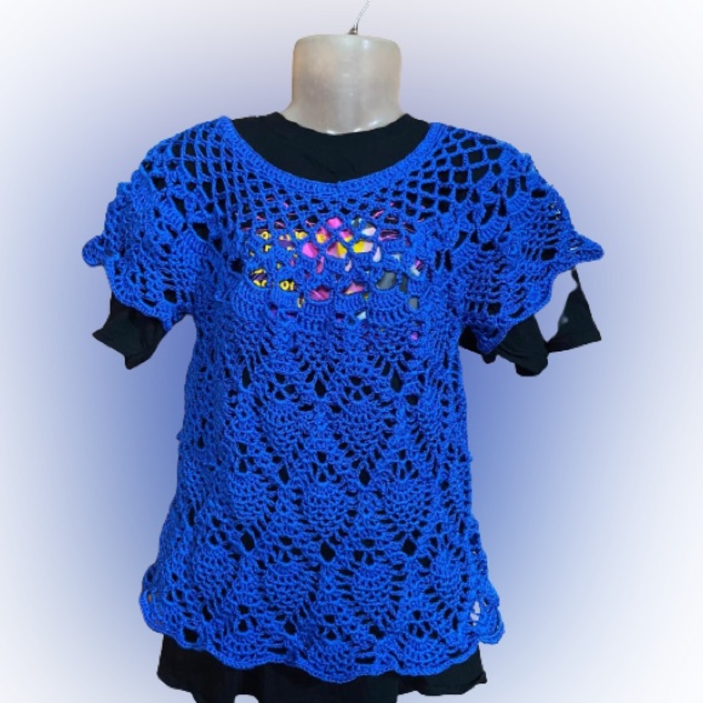 Crocheted Handmade Cotton Thread Pullover Top for Woman - Blue, Large Size - Picture 3 of 8